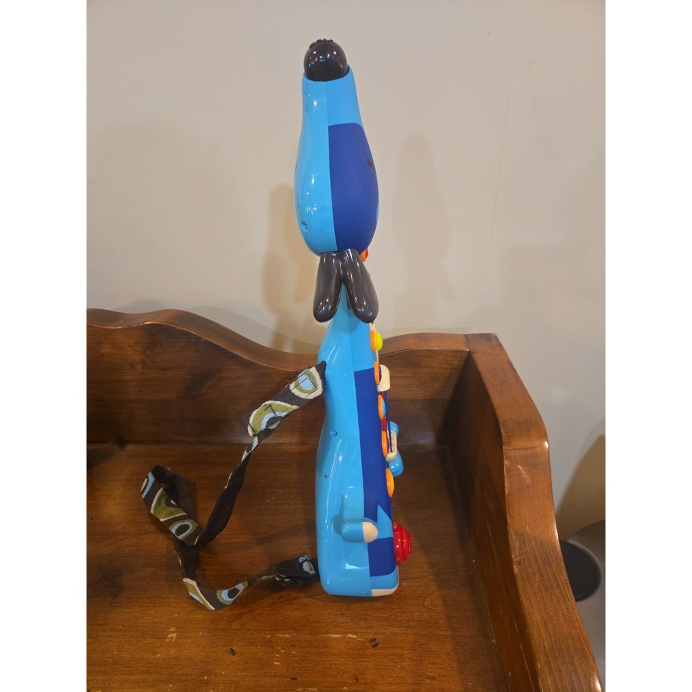 B Toys Electric Guitar Interactive Woofer Hound Dog Musical Instrument Tested VG - Picture 4 of 11